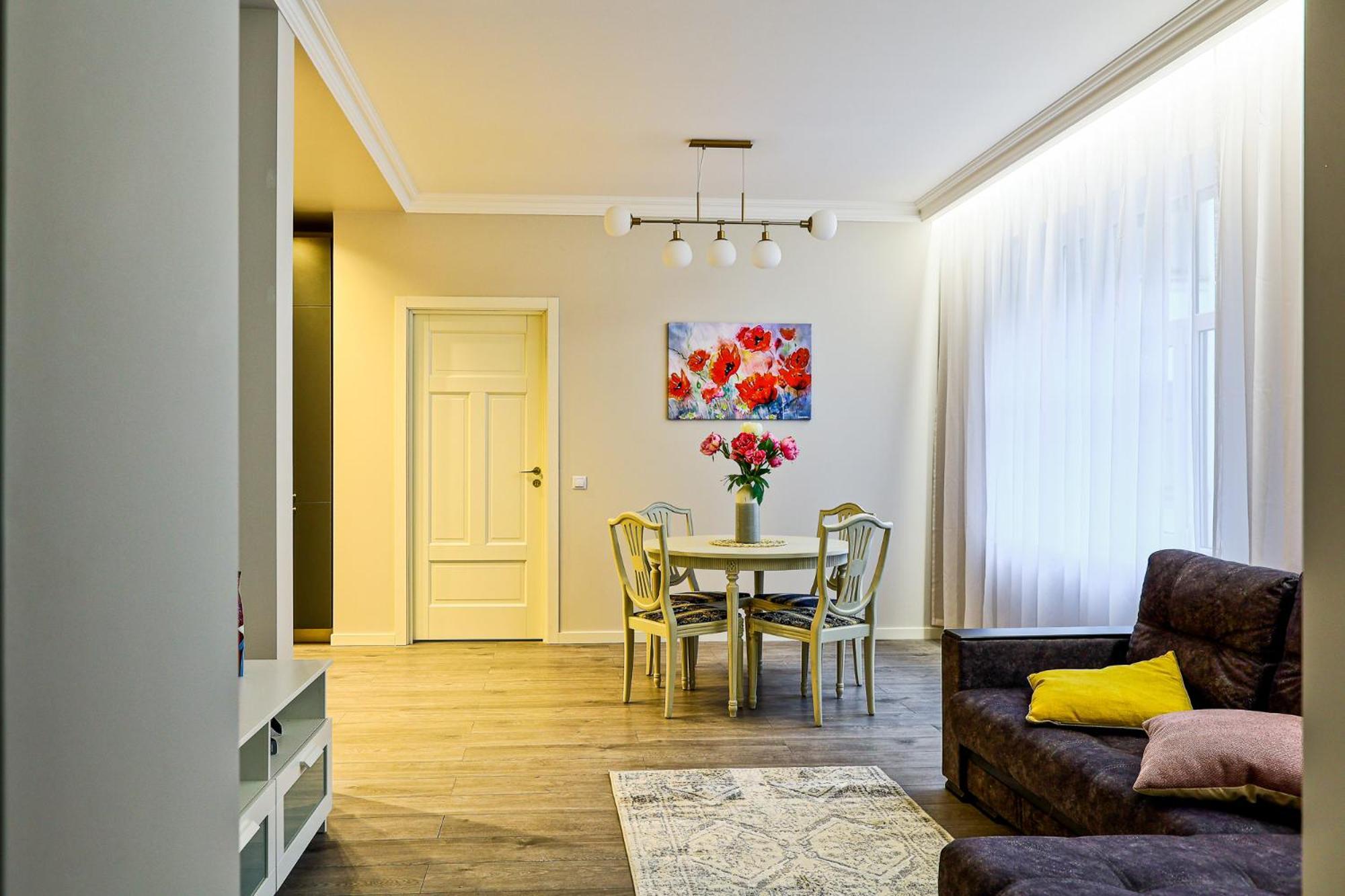 Superb Apartment In City Centre ريغا المظهر الخارجي الصورة